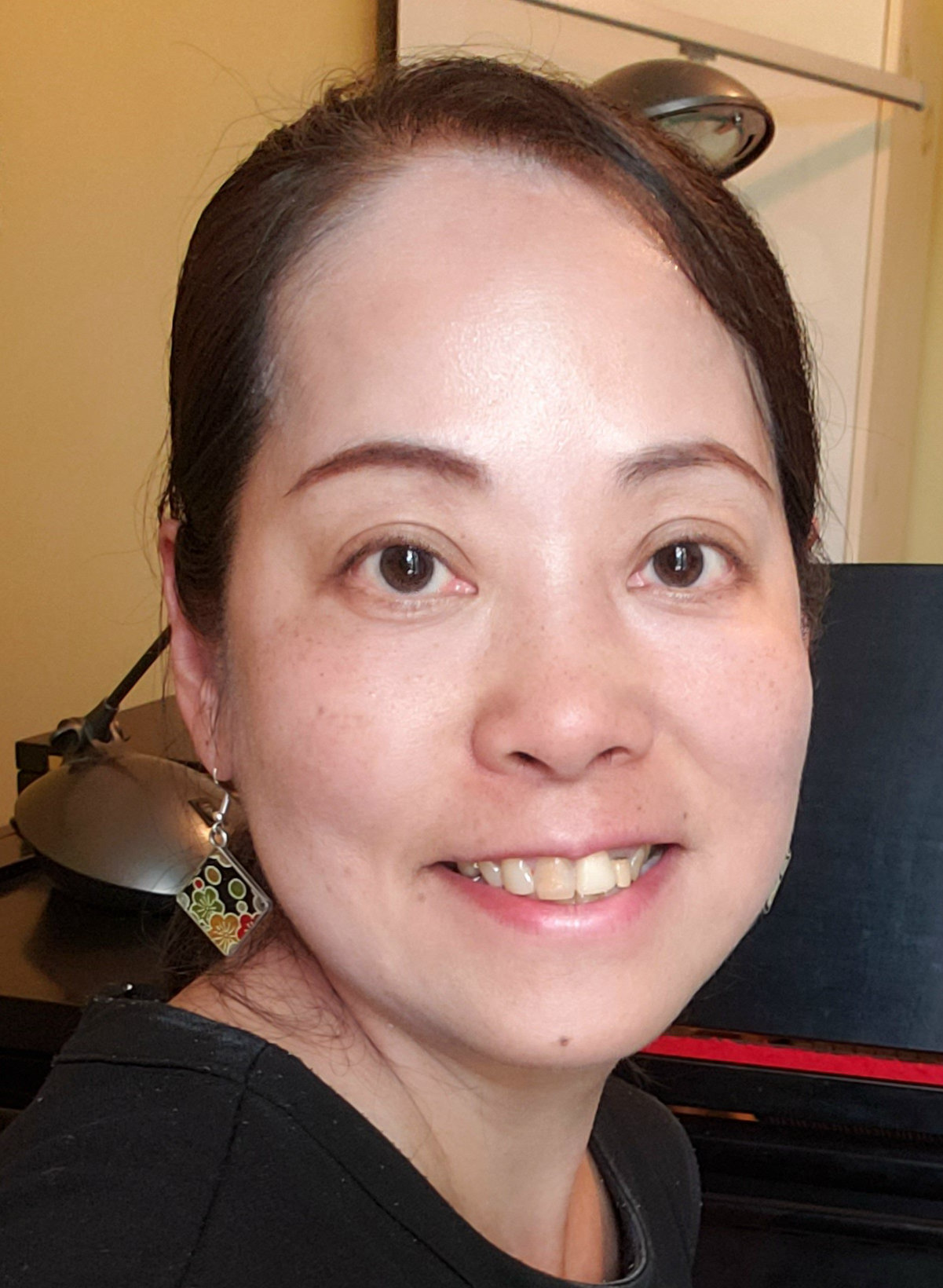 Akiko Kawakami, Piano